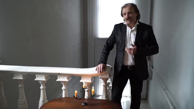 Александр Сорочьев "Свеча горит, но роза вянет" Муз.и исп Александр Сорочьев, сл.Юрий Шкута смотреть онлайн