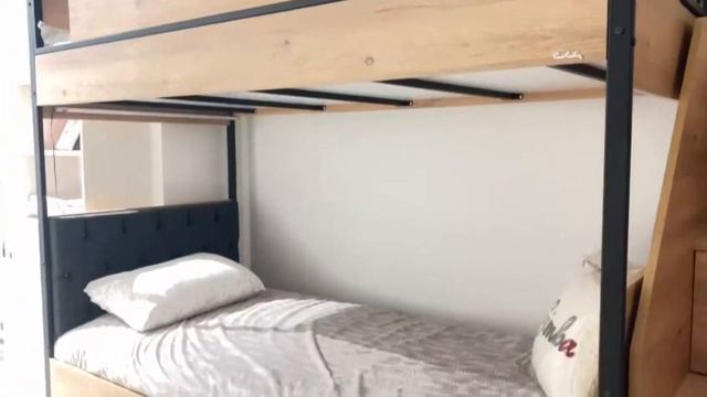מיטת קומותיים פייר קארדן смотреть онлайн