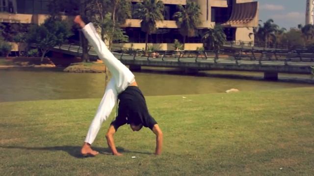 Contramestre Invertebrado - Capoeira tá no meu DNA смотреть онлайн