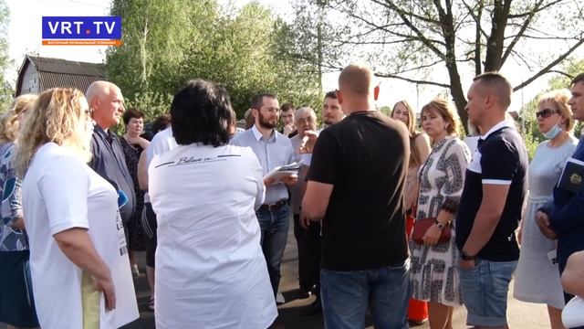 Магазин нужен. Глава города Инна Волкова встретилась с жителями деревни Есино. смотреть онлайн