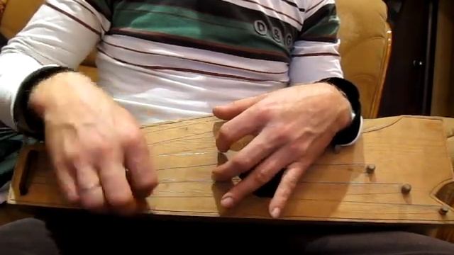 "Дуня бела-румяна" - плясовая тульских однодворцев. Видеоурок для 6ти струнных гуслей. смотреть онлайн