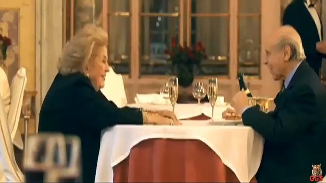 У ЖЕНЩИНЫ НЕТ ВОЗРАСТА смотреть онлайн