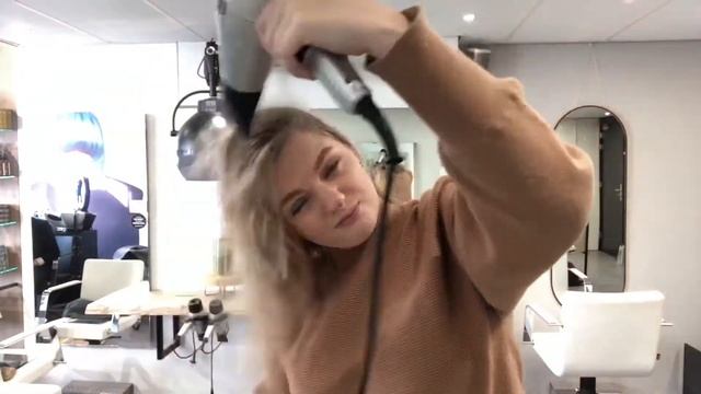 Moroccanoil Leave-in En Volume Mist Tutorial