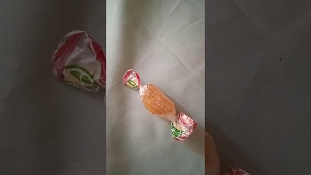 Как цыгане воруют обувь в магазине,где камеры,магнитики?. смотреть онлайн