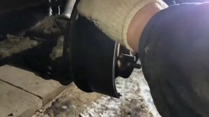 Замена ремкомплекта задних тормозных колодок Dodge caravan