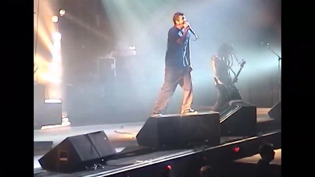 DEFTONES | 2000/11/14 - Verdun Auditorium, Montreal, QC
