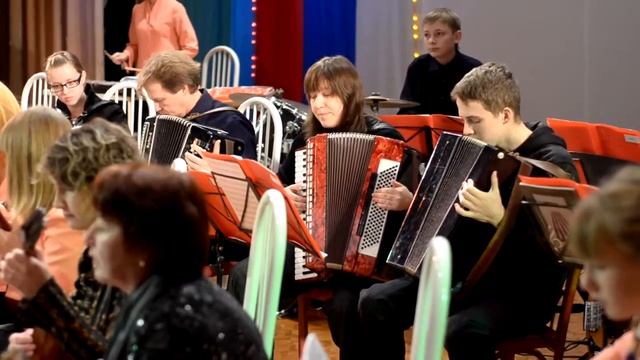Оркестр русских народных инструментов - Утро смотреть онлайн