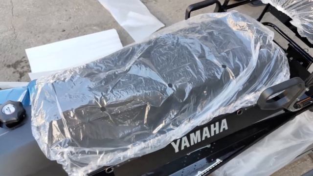 Распаковка снегохода Yamaha VK540 V смотреть онлайн