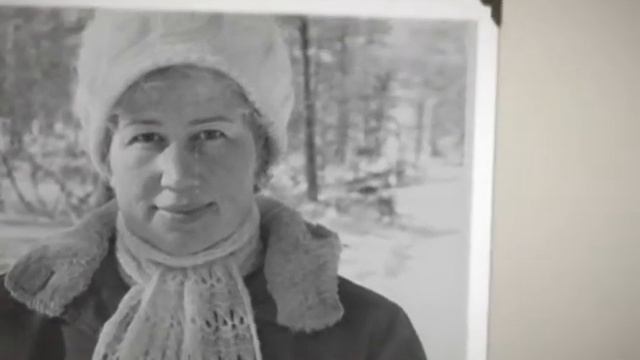 Подарок родителям (ролик создавался для фоторамки) смотреть онлайн