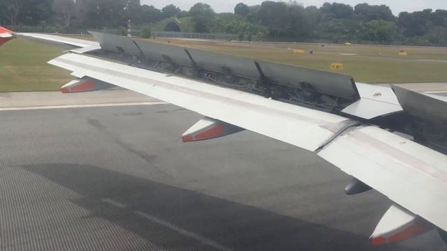 Landing in Singapore Changi Airport (SIN) / Приземление в аэропорте Чанги (SIN) смотреть онлайн