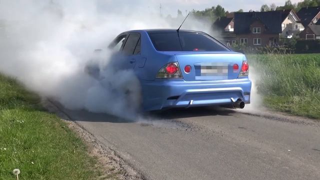Burnout LEXUS IS 300 ( Toyota Altezza ) 2JZ