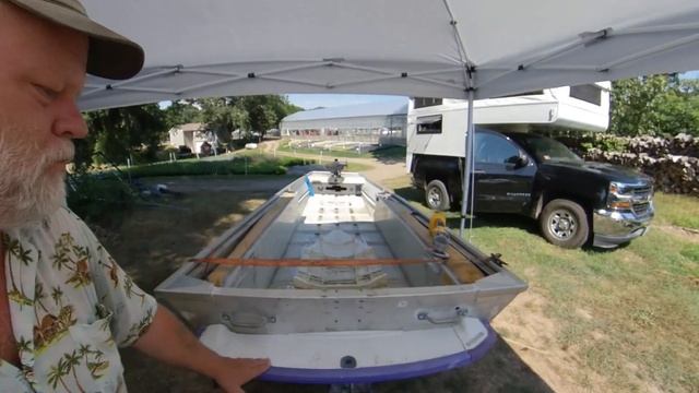 JET JON BOAT BUILD | part 3 | JetSki haul ready to be glued in￼ смотреть онлайн