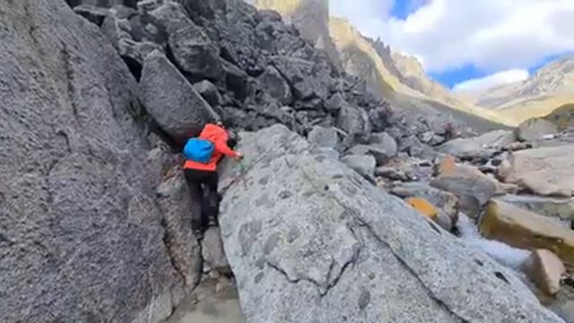поход к вершине Черный Купол / treking to the top of the Black Dome смотреть онлайн
