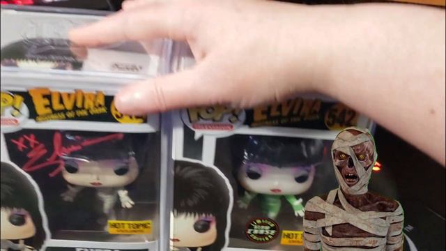 My Funko POP Collection of ELVIRA | Signed by Cassandra Peterson смотреть онлайн