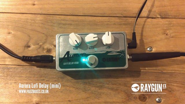 Raygun Fx - Aurora Lofi Delay Reverb (Mini Version) Guitar Fx Pedal Hand made UK смотреть онлайн