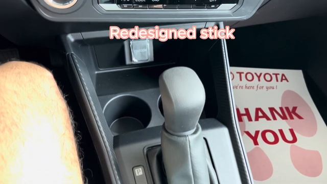 Up-close and personal with the new Gen 2 Toyota Wigo - Walk around смотреть онлайн