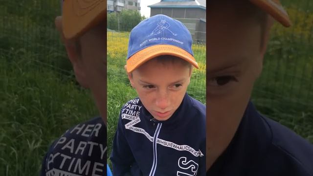 Интервью !!! Юные игроки хоккея с мячом! смотреть онлайн