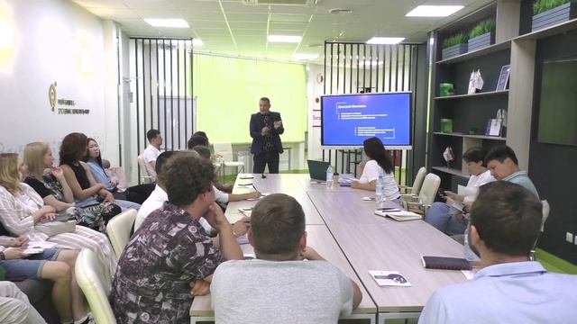 Продажи через Клиентский сервис, Шевченко Дмитрий, Открытый Бизнес Микрофон, 03.08.2023 смотреть онлайн