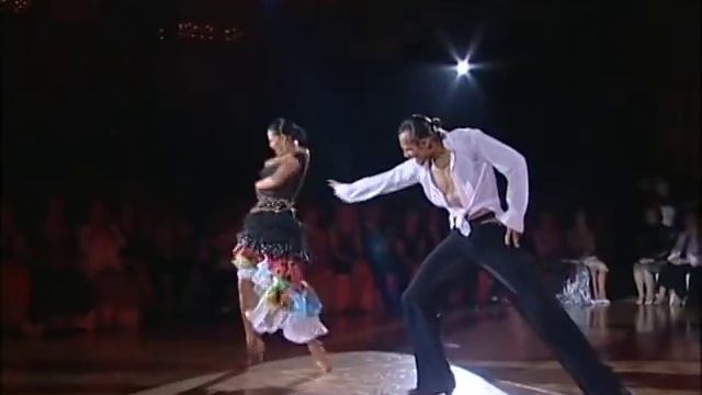Slavik Kryklyvyy & Anna Melnikova - Gipsy Dance (WSSDF2010) смотреть онлайн