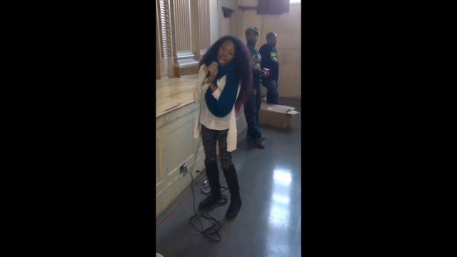 Lizz Gibson - Star-Spangled Banner (US Anthem Tribute to the InnovationHS JV Boys Basketball Team) смотреть онлайн