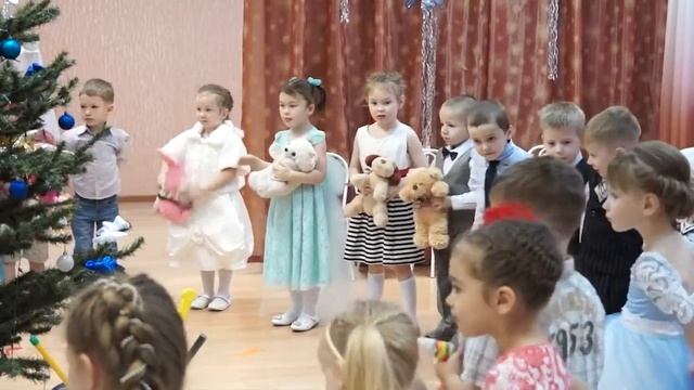 Вологда | Новогодний утренник 2016 | Детский сад 107 | видеосъемка и монтаж Вадим Есин смотреть онлайн