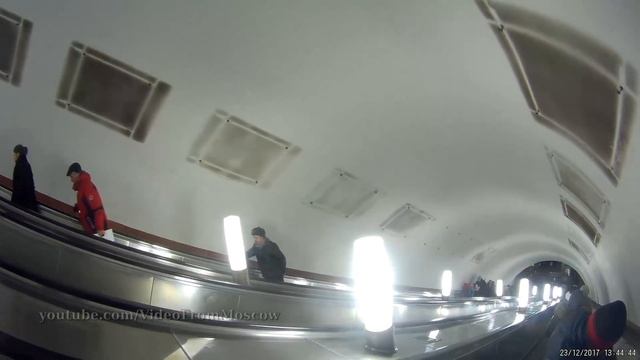 Супрематизм на эскалаторе, Малевич был бы доволен // 2017 смотреть онлайн