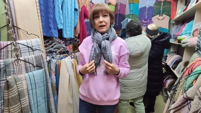 5.01.2023.Прогулка по рынку с вязанными вещами. город Нальчик? смотреть онлайн