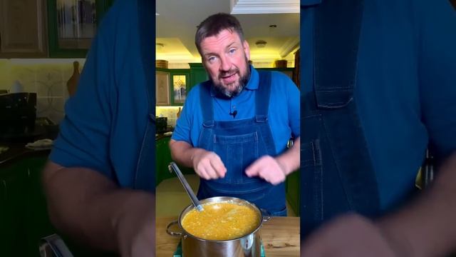 ПОДПИСЫВАЙТЕСЬ. У МЕНЯ МНОГО РЕЦЕПТОВ. САМЫЙ ВКУСНЫЙ ГРИБНОЙ СУП ИЗ ЛИСИЧЕК. ШЕФ ШАРОВ.