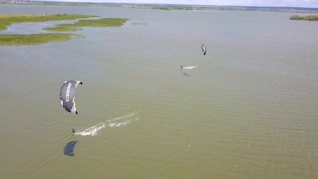 Кайтинг в дельте реки Меша, Татарстан #кайт #kiting #kite #kitesurfing смотреть онлайн