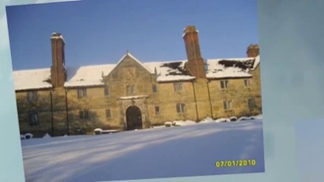 Is East Grinstead the Centre of the World? смотреть онлайн