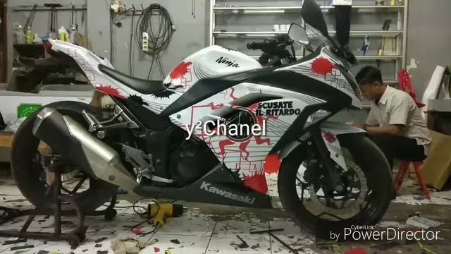 Wrapp Ninja 250R dgn sticker Cutting Bahan Oracal 651 Glossy смотреть онлайн