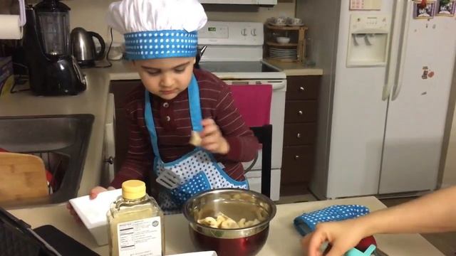 ВЛОГ делаем леденцы из фруктов челлендж Ice pop challenge VLOG смотреть онлайн