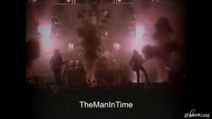 ДВА СПАЙДЕРМЕНА ШЛЕПАЮТ ДРУГ ДРУГА ПО ЖОПЕ ПОД РИТМ ПЕСНИ EUROPE - THE FINAL COUNTDOWN