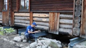 Как поднять дом и заменить под ним фундамент на винтовые сваи. "СВ-Фундамент"