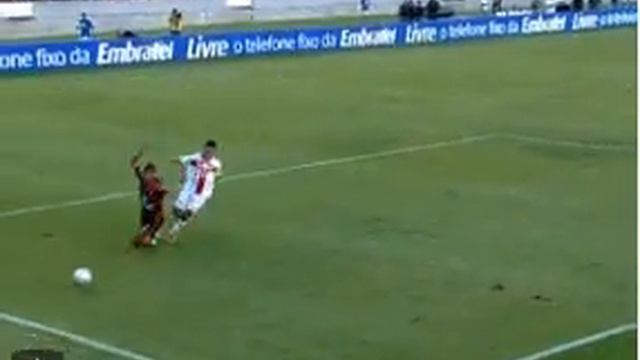 Pênalti no Leo Moura смотреть онлайн