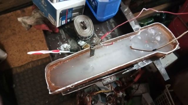 Электрохимический способ очистки ржавых деталей на примере в штангена 300мм. смотреть онлайн