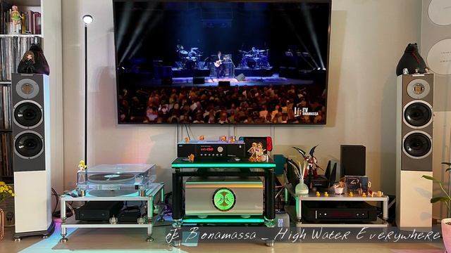 Joe Bonamassa 'High Water Everywhere' (Bricasti m12) смотреть онлайн