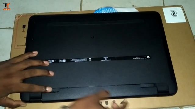 HP APU Quad Core A8 15-bg004AU Unboxing and gaming ? смотреть онлайн