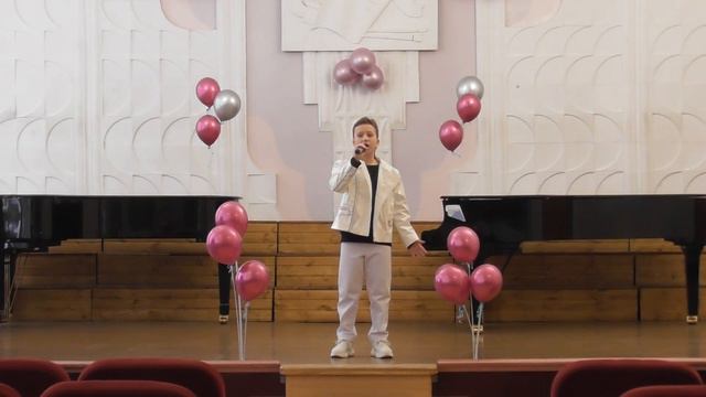"Иду вперёд!", А. Петряшева. Илья Лобанов смотреть онлайн