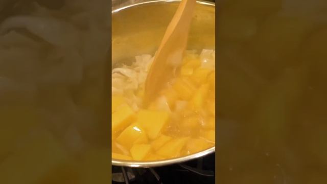 ПОДПИСАТЬСЯ НА КАНАЛ МОЖНО ЗДЕСЬ. #шефшаров #500супов #борщ #рассольник #солянка #мясо #щи #суп смотреть онлайн