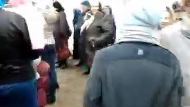 Видео0198Выпускаем голубей на Празднество Благовещения Пресвятой Богородицы. смотреть онлайн