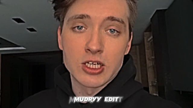 Макс рассказывает про поездку в Москву! Что случилось с урусом?? смотреть онлайн