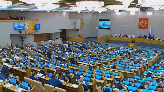 Фальков объяснился по поводу "общежитий для малоимущих" смотреть онлайн