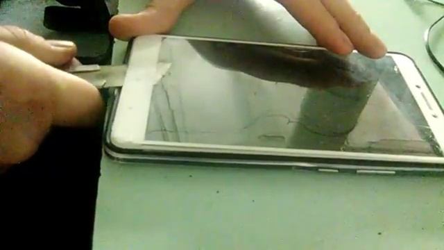 демонтаж защитного стекла смартфона смотреть онлайн