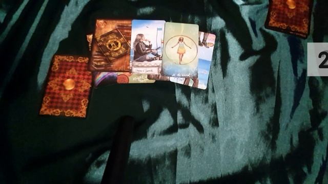 3 ярких события в ближайшее время. Таро-расклад смотреть онлайн