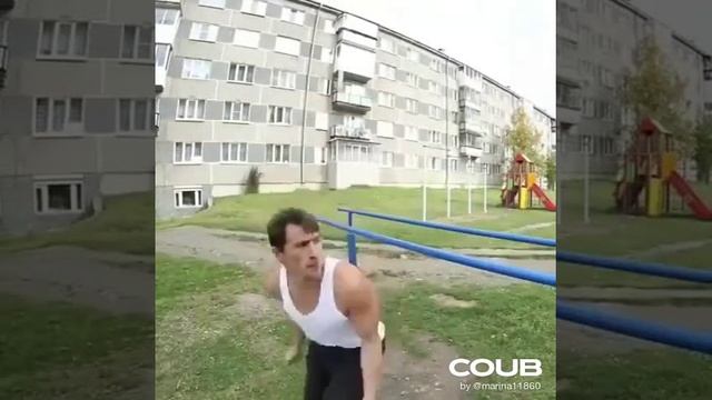 приколы - Гибкий пацанчик смотреть онлайн