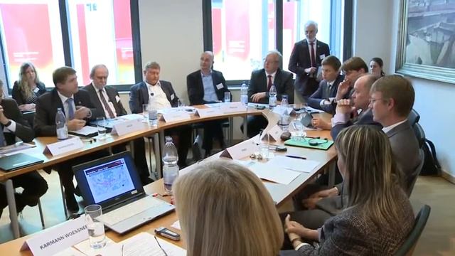 TRK zu Besuch in Brüssel смотреть онлайн