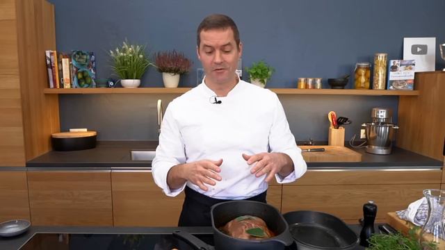 Saftiger Schweinebraten - alles was du über Braten wissen musst смотреть онлайн