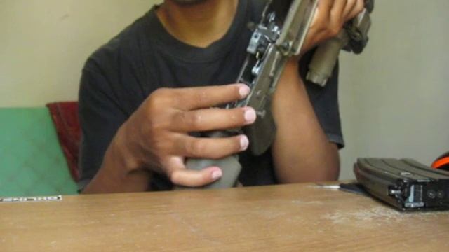 King Arm's GBBR M4 Problem with Full Auto and How to Fix it!! PART 1 смотреть онлайн