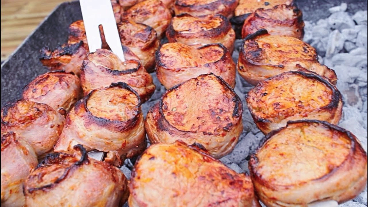 Сочный и вкусный шашлык из свинины. Оригинальное приготовления шашлыка на мангале смотреть онлайн